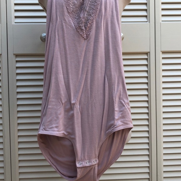 LACE BODYSUIT - Picture 4 of 4